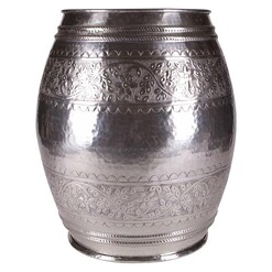 Picture of Pearla Stool in Silver by Casa Uno