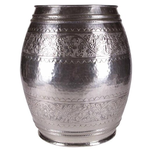 Picture of Pearla Stool in Silver by Casa Uno