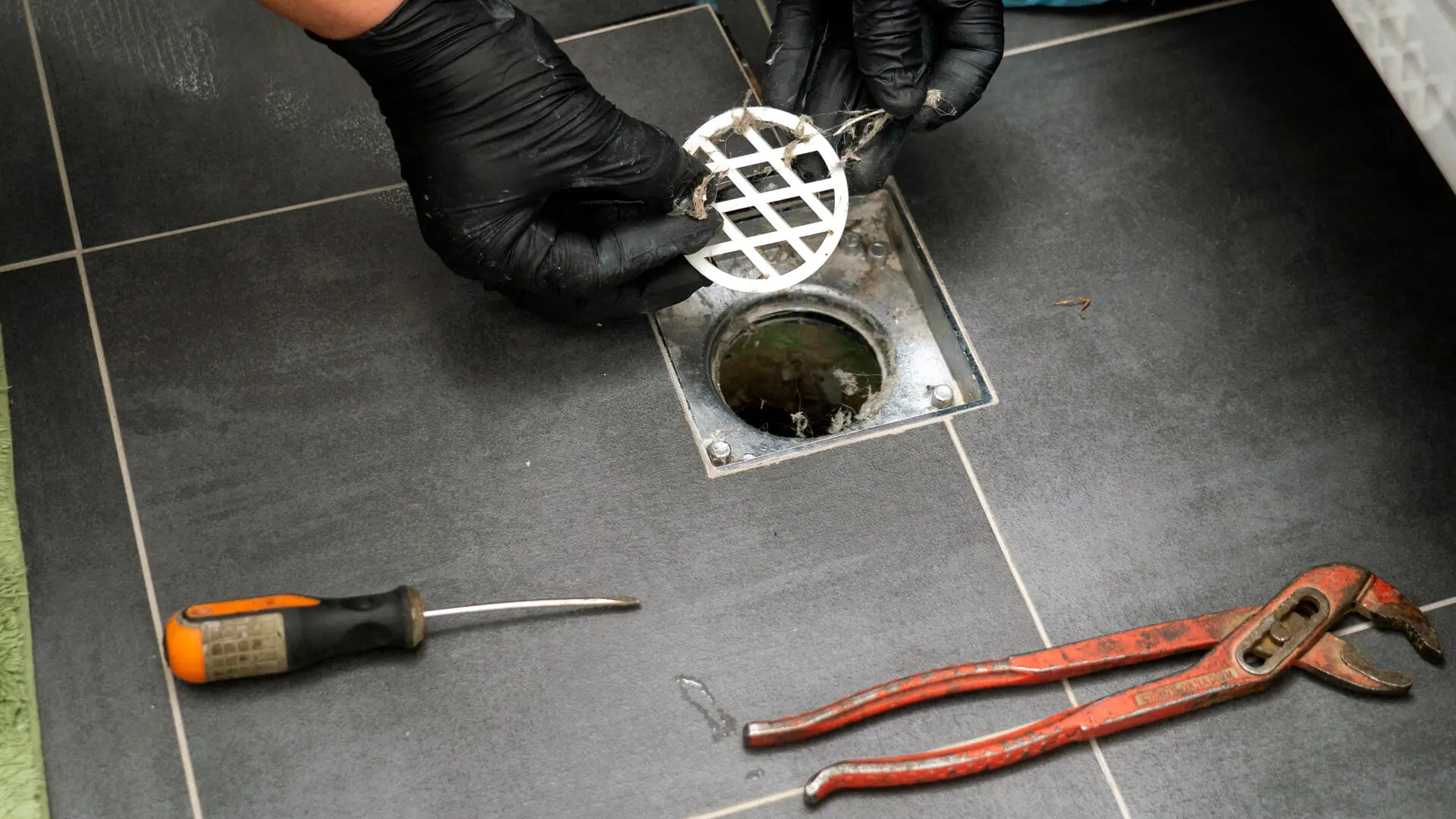 how-to-fix-blocked-shower-drain-a-comprehensive-guide-big-blue-plumbing