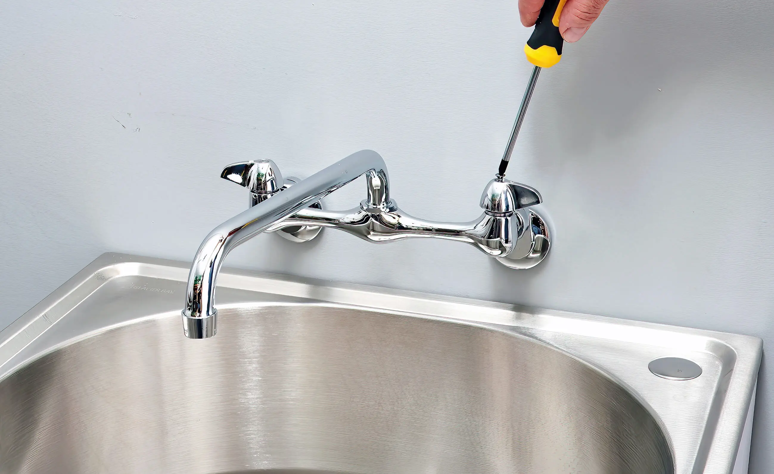 Screw Driver Changing Tap Handle