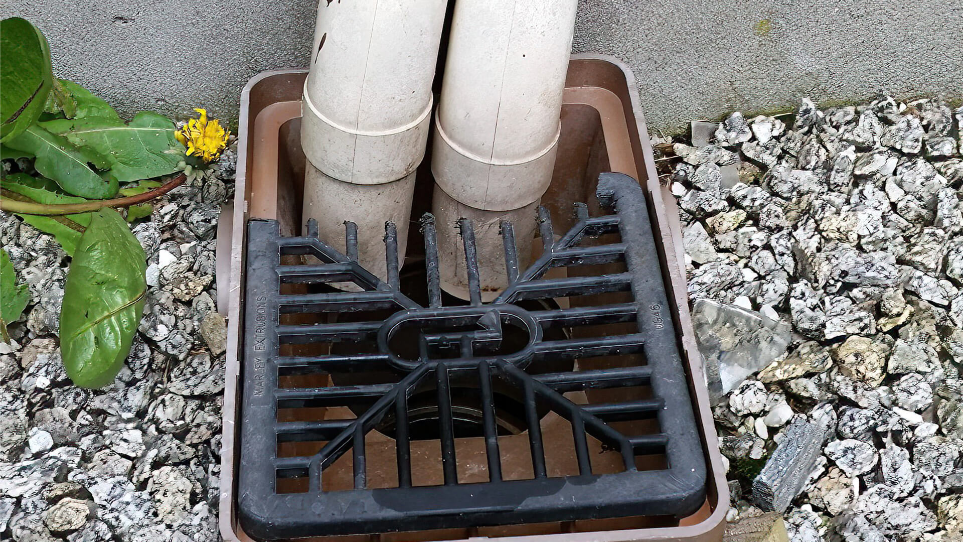 How To Unblock A Drain Pipe Outside