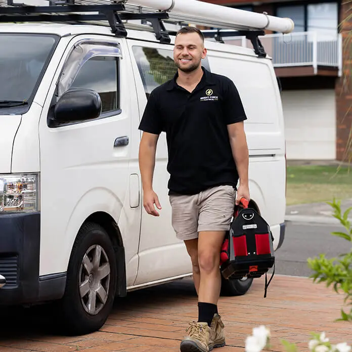 Daniel Vas Walking Job