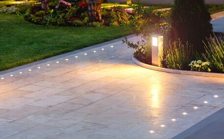 Lighting Options Create Perfect Outdoor Setting