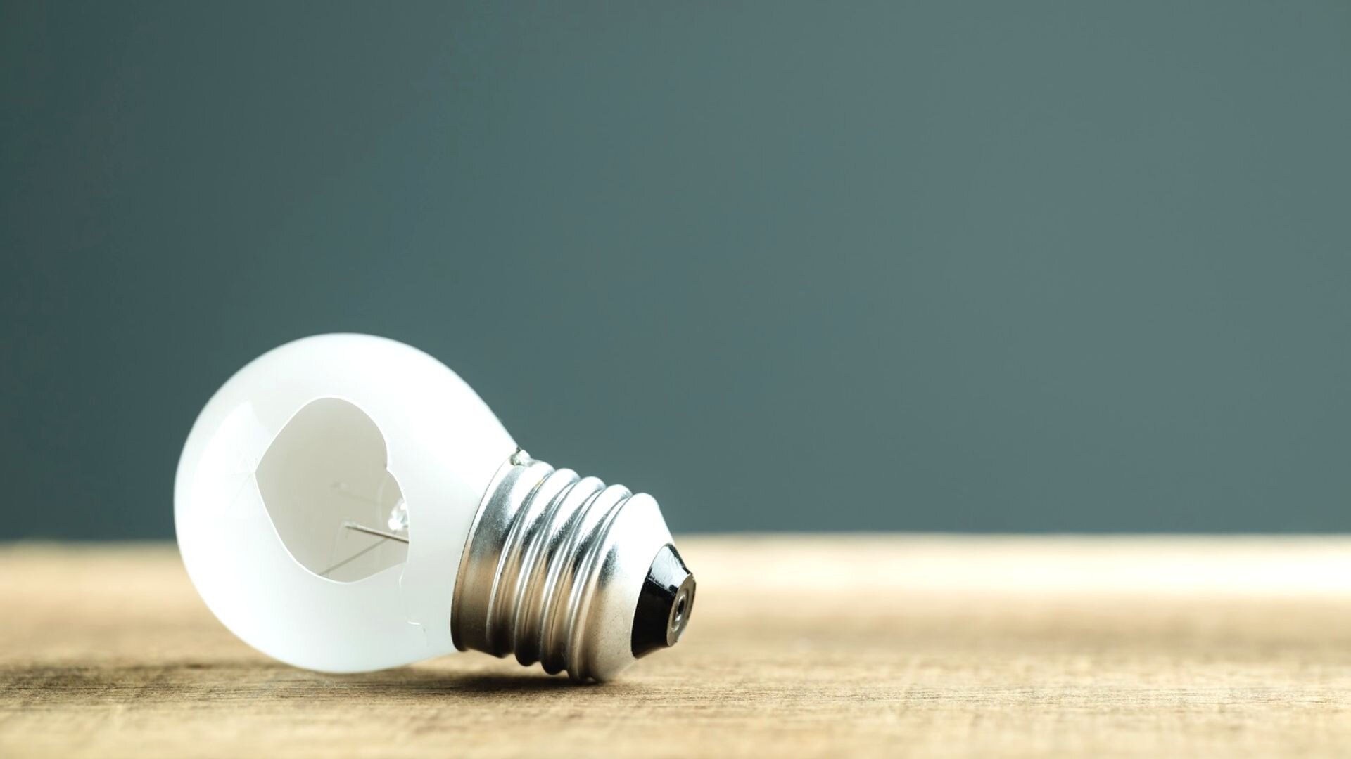 Preventing Lightbulb Explosions Understanding The Causes ‐ Bright Force Electrical