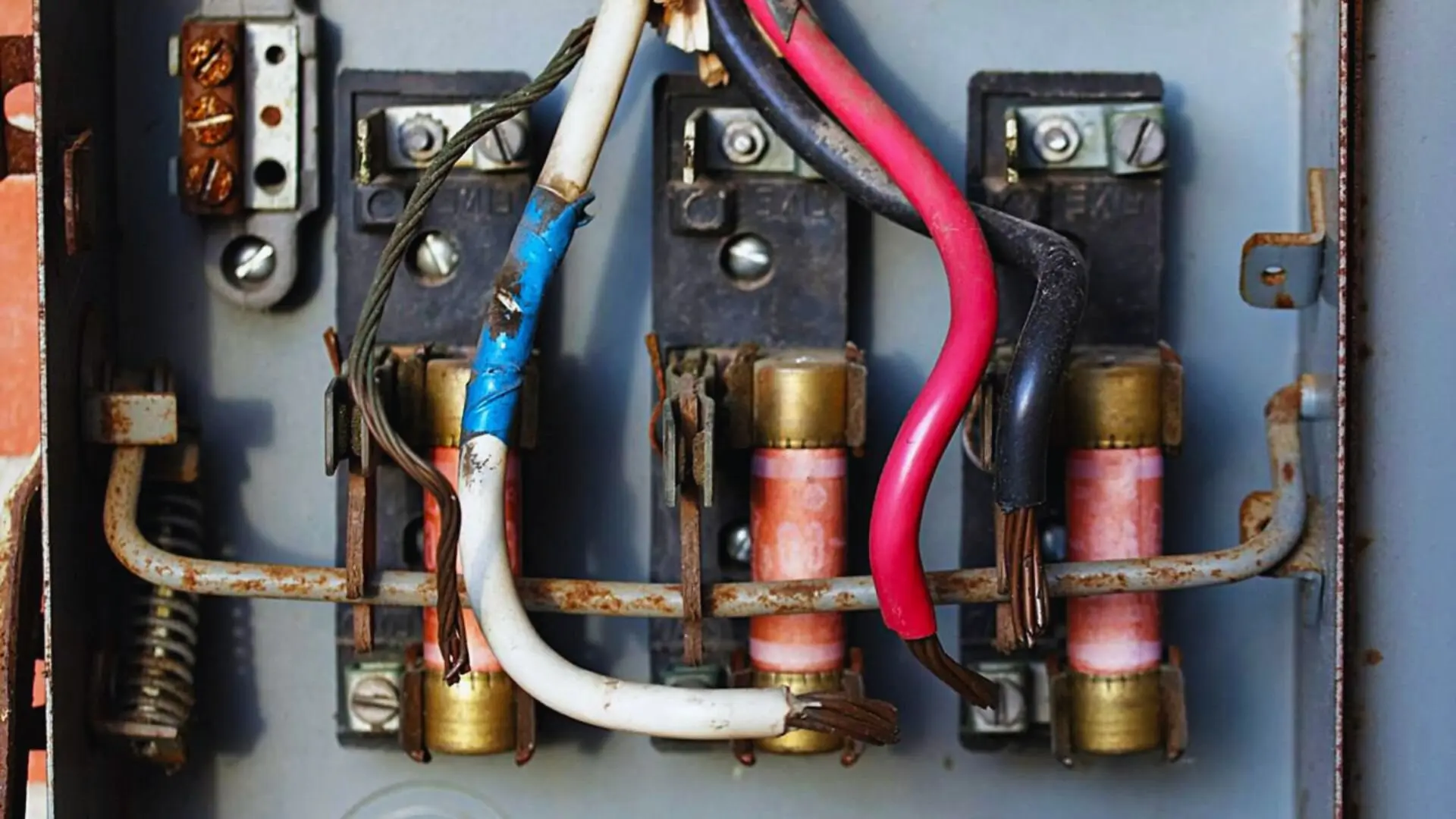 Ground Fault Red Wire