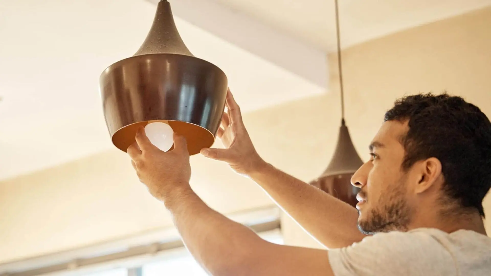 2023 09 Changing Pendant Lights To Energy Efficient Bulbs Changing Pendant Lights Energy Efficient Bulbs