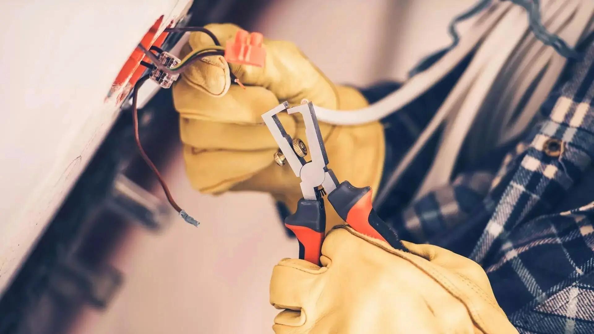 Electrician Regulations Ensuring Compliance and Safety ‐ Bright Force