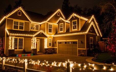Prepare Home Christmas Lights