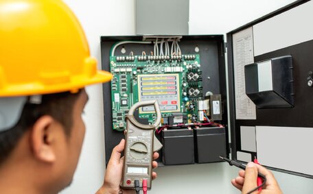 Electrical Maintenance Secrets Homeowner