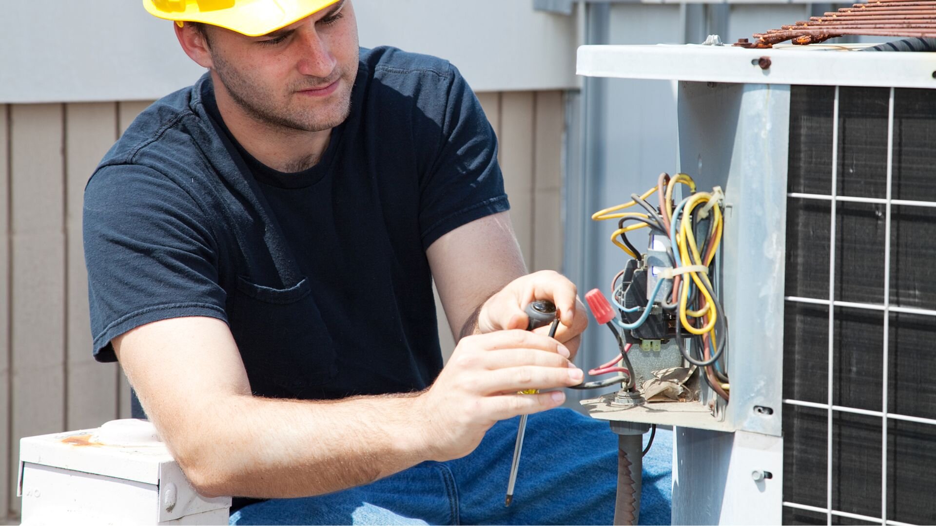 2023 12 Professional Servicing Air Con Professional Servicing Air