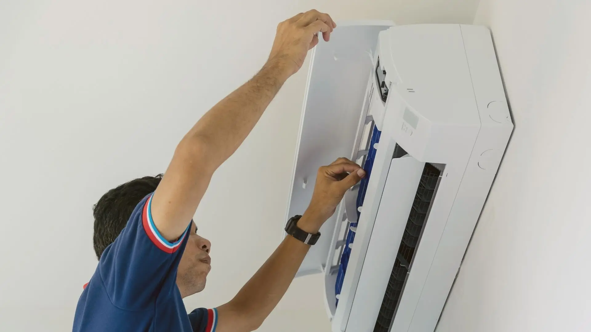 2024 01 Fixing Aircon Fixing Aircon