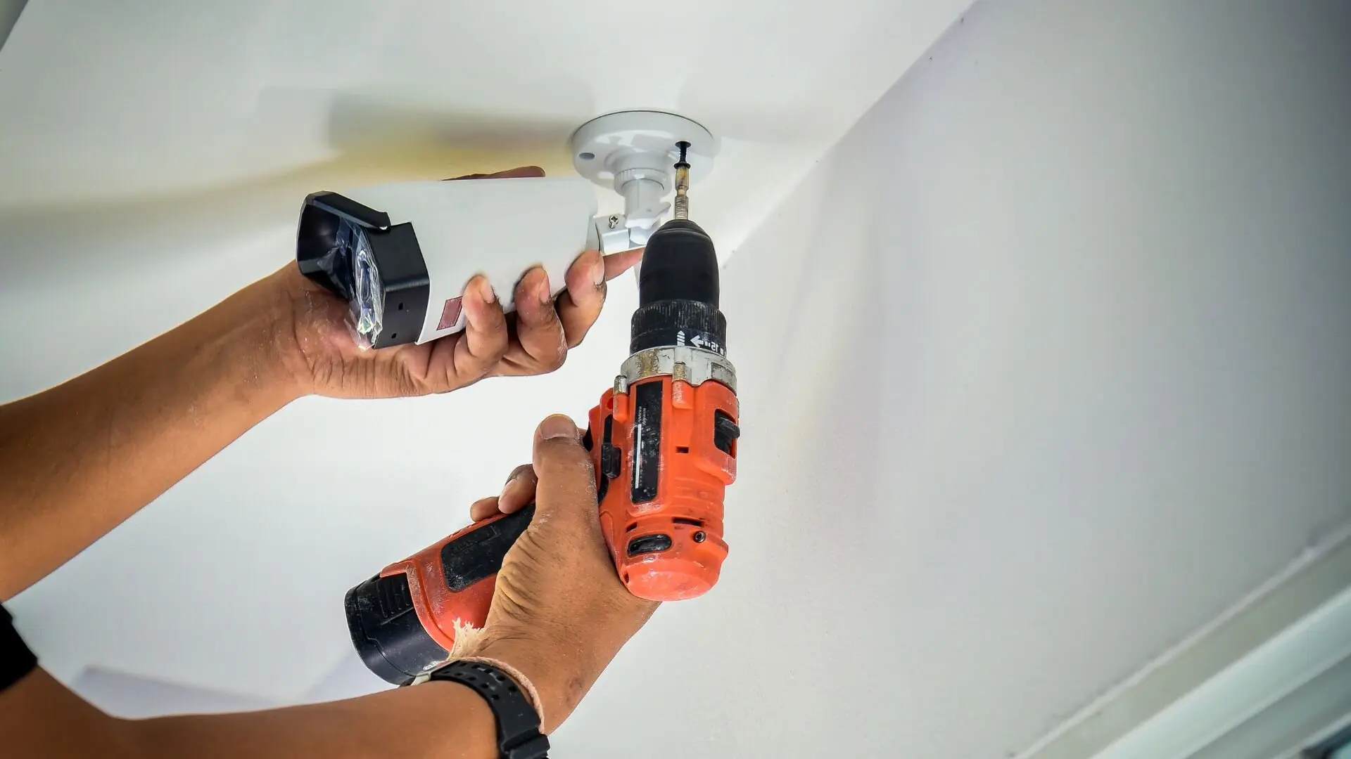 2024 05 Electrician Installing Cctv Security System Electrician Installing Cctv Security System