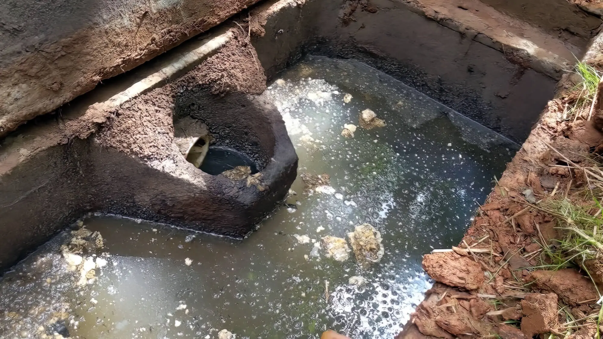 Dirty Water Septic Unit