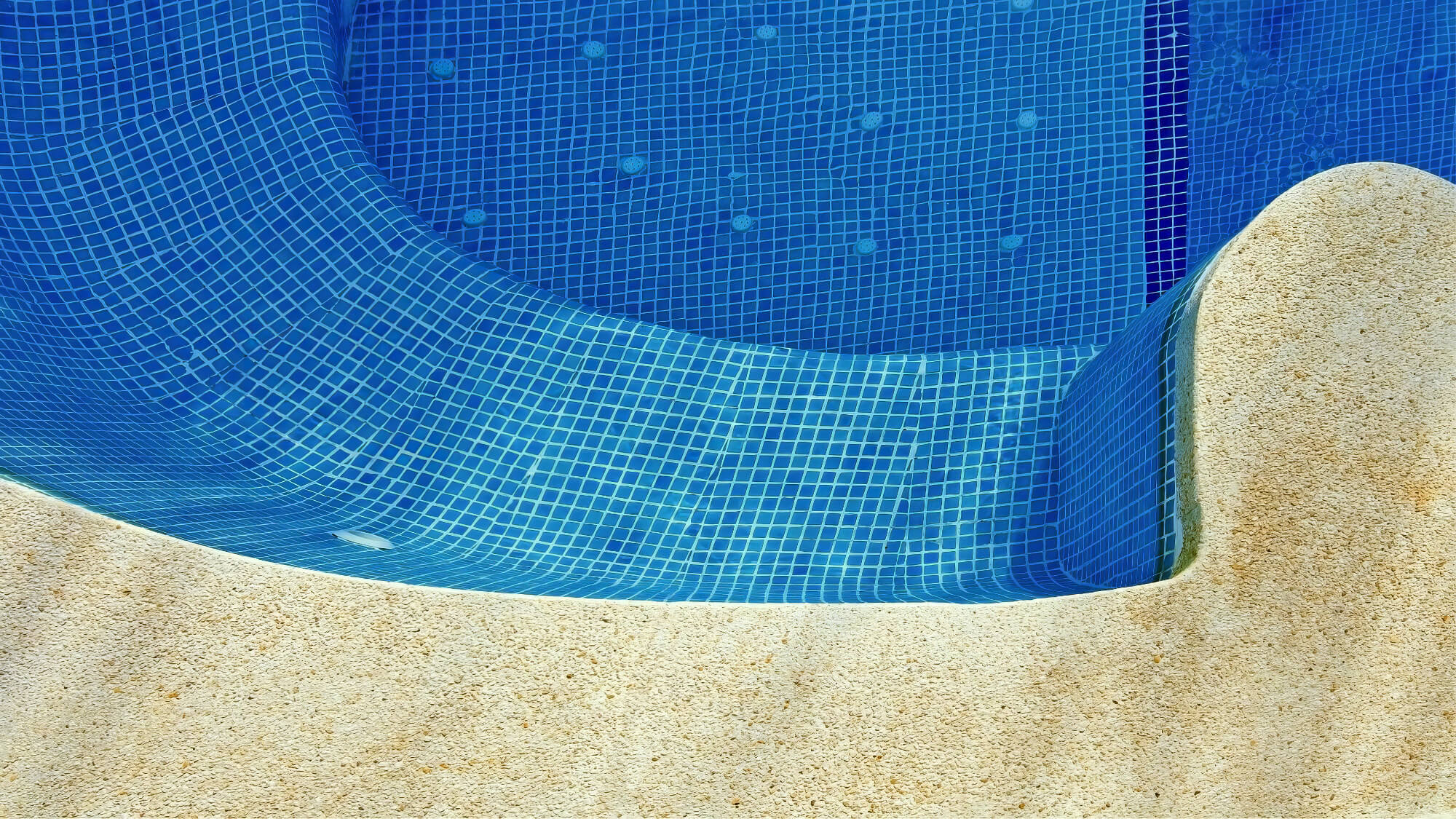 Pool Decking Tiled Pool