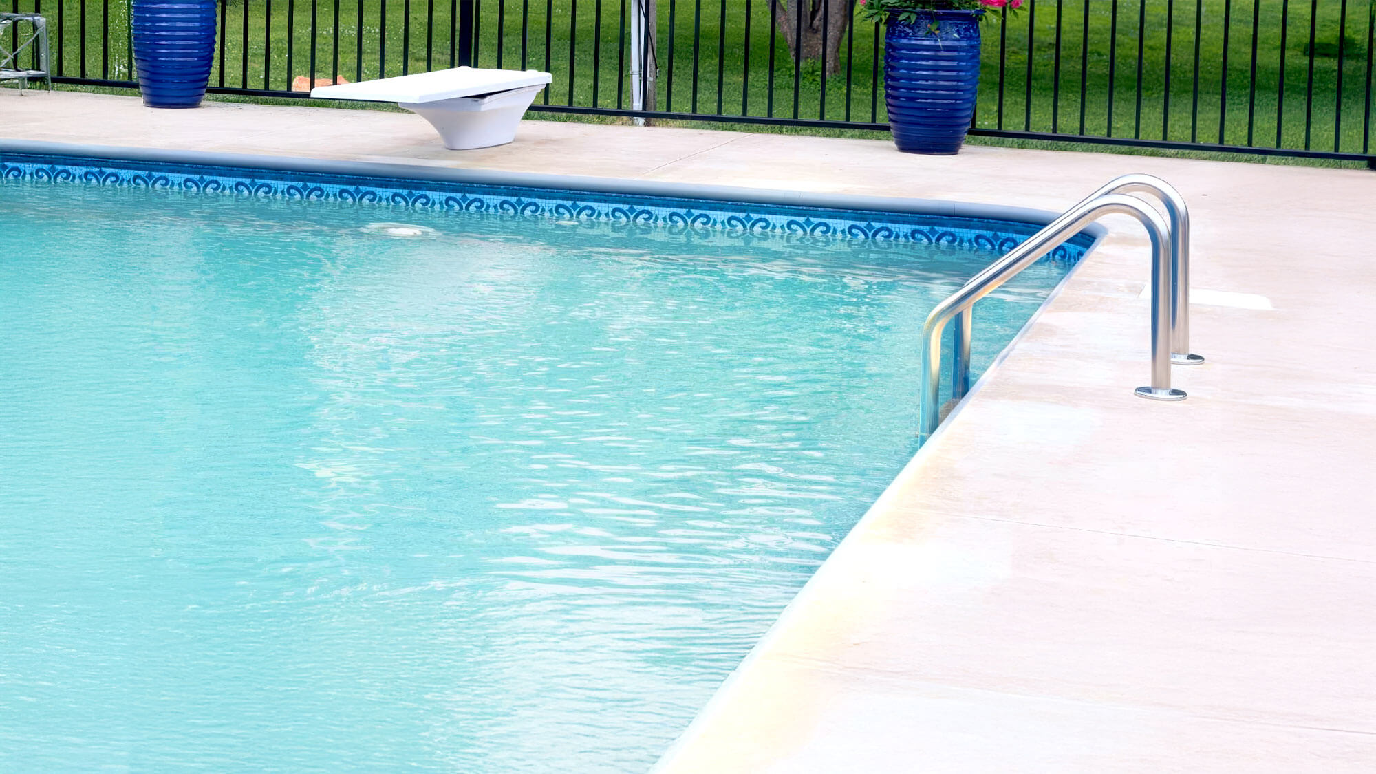 2024 11 Cloudy Swimming Pool Water Diving Board Cloudy Swimming Pool Water Diving Board