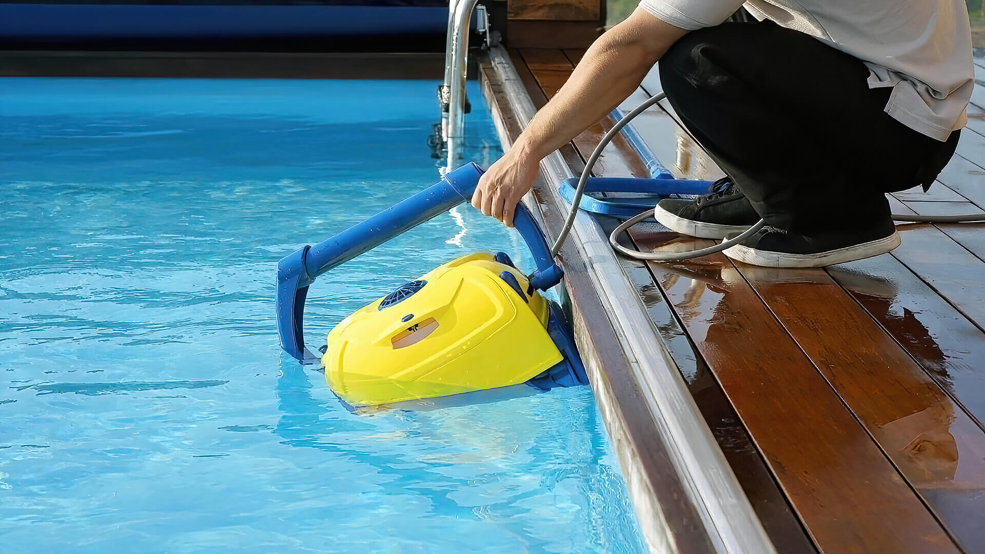 Robotic Pool Cleaner Buyer's Guide - In The Swim Pool Blog