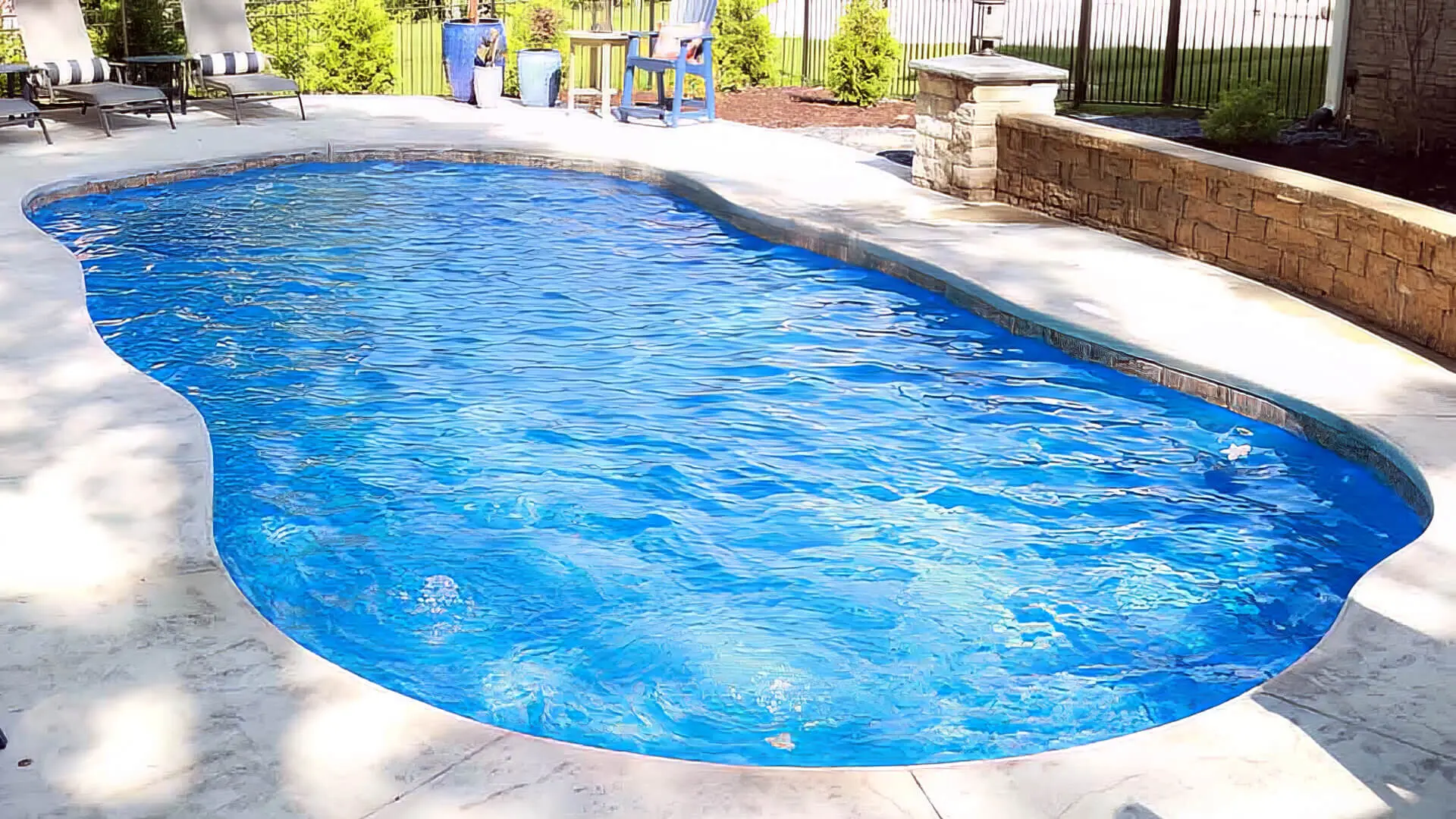 Saltwater Pools – What You Need To Know - Backyard Leisure