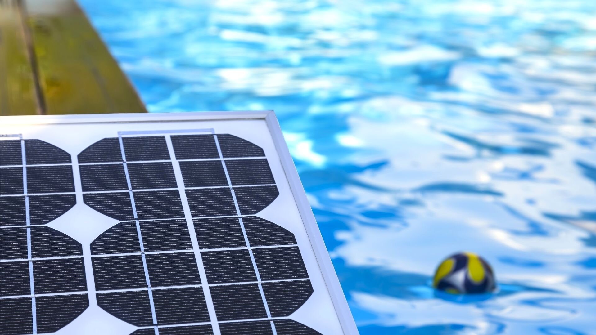 Has Your Pool Heater Stopped Working? - Fix It Here ‐ The Pool Co