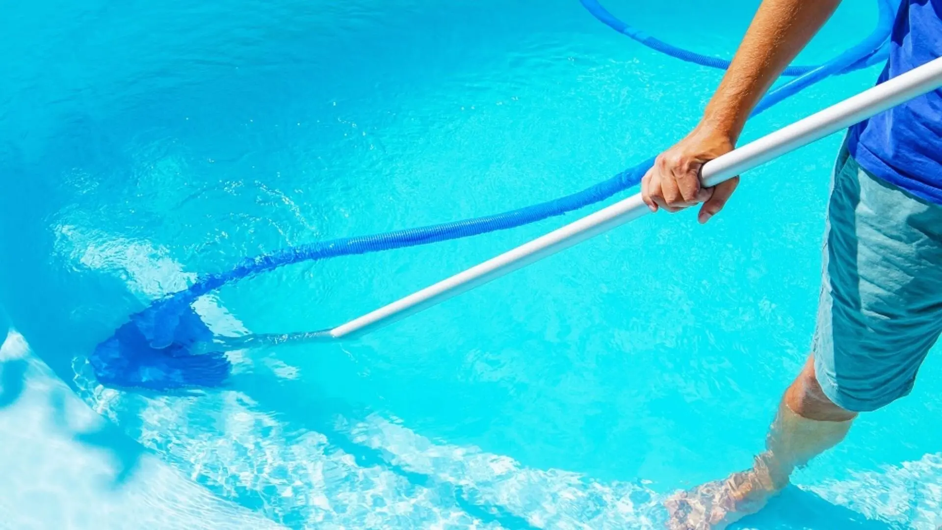 How To Vacuum Your Pool: Tips For A Clean And Clear Pool ‐ The Pool Co