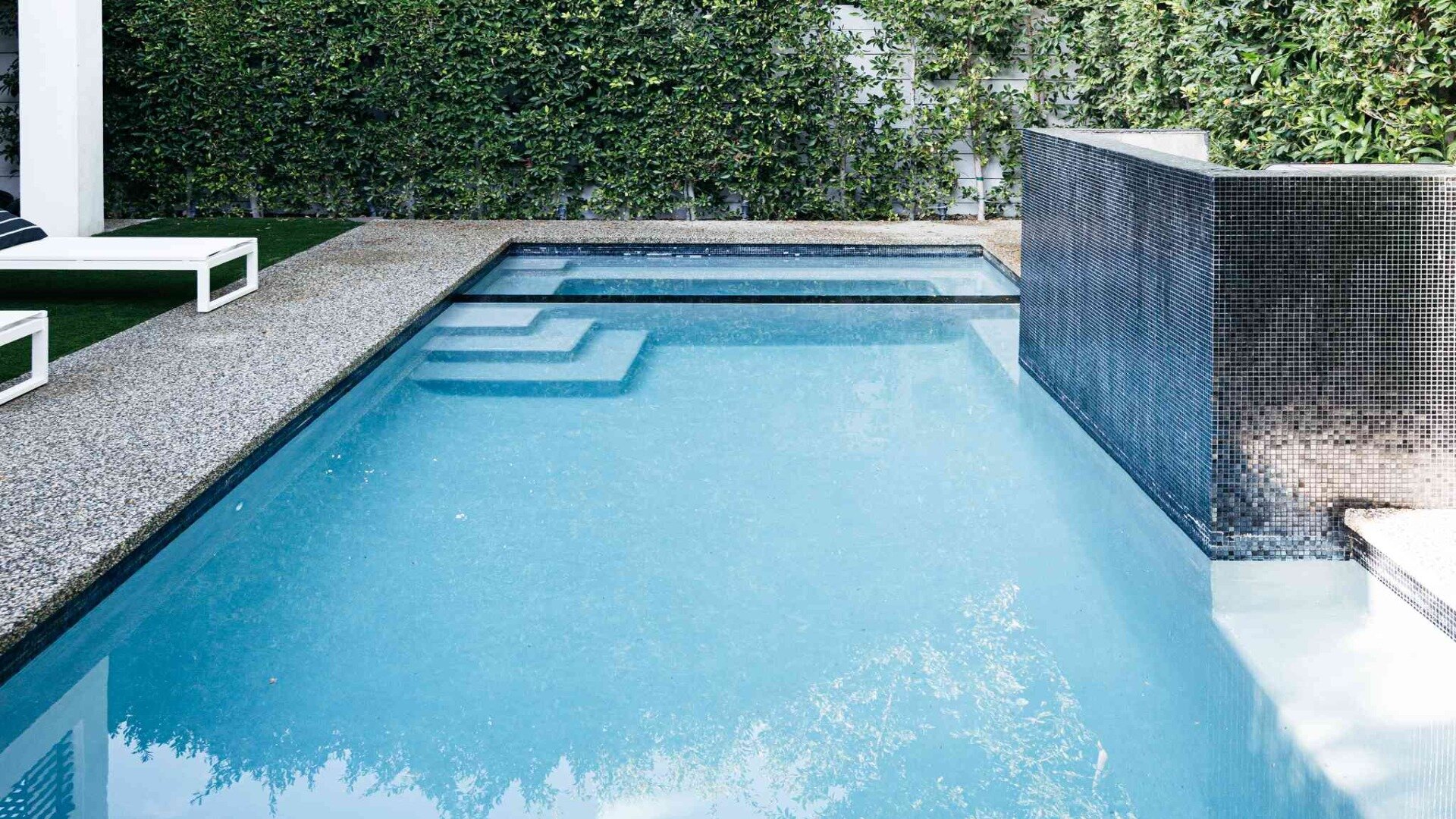 How to Maintain Plaster, Pebble, Quartz and Vinyl Pool Finishes ‐ The Pool Co