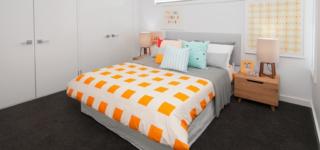 Endeavour Draw 401 Photo