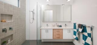 Endeavour Draw 401 Photo