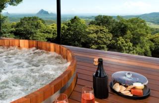 Endeavour Draw 414 Photo