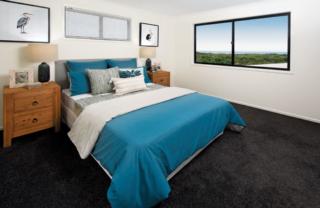 Endeavour Draw 420 Photo