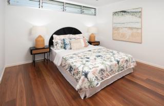 Endeavour Draw 424 Photo