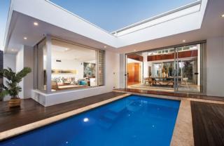 Endeavour Draw 424 Photo