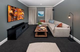 Endeavour Draw 428 Photo Endeavour Draw 428 Photo