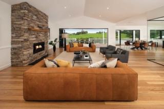 Endeavour Draw 435 Photo