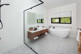 Endeavour Draw 435 Photo