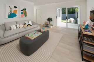 Endeavour Draw 439 Photo