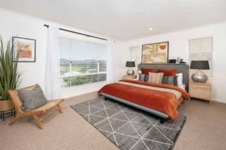 Endeavour Draw 440 Photo