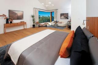 Endeavour Draw 445 Photo Endeavour Draw 445 Photo