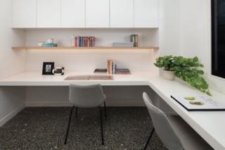 Endeavour Draw 445 Photo Endeavour Draw 445 Photo