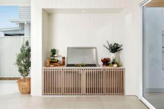 Endeavour Draw 453 Photo