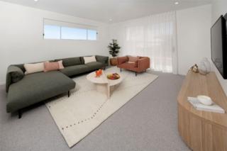 Endeavour Draw 453 Photo