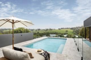 Endeavour Draw 465 Photo