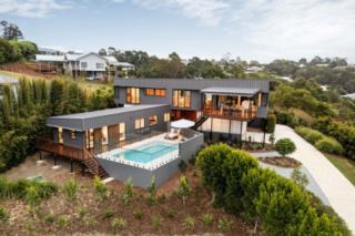 Endeavour Draw 465 Photo