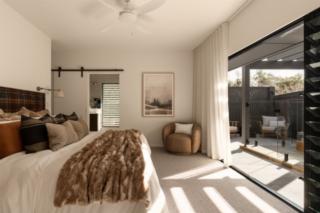 Endeavour Draw 465 Photo