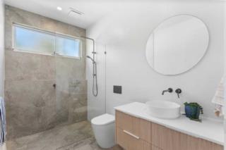 Endeavour Draw 466 Photo