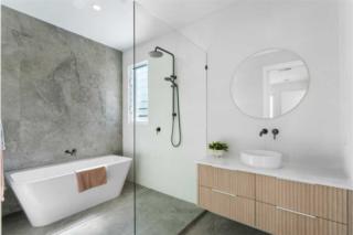 Endeavour Draw 466 Photo