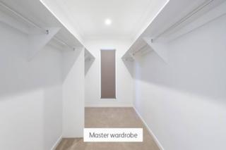 Mater Draw 279 Photo