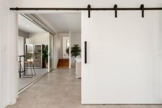 Mater Draw 295 Photo