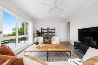 Mater Draw 302 Photo