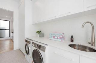 Mater Draw 321 Photo