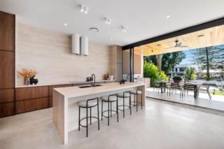 Mater Draw 322 Photo Mater Draw 322 Photo