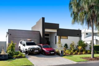 Mater Draw 323 Photo